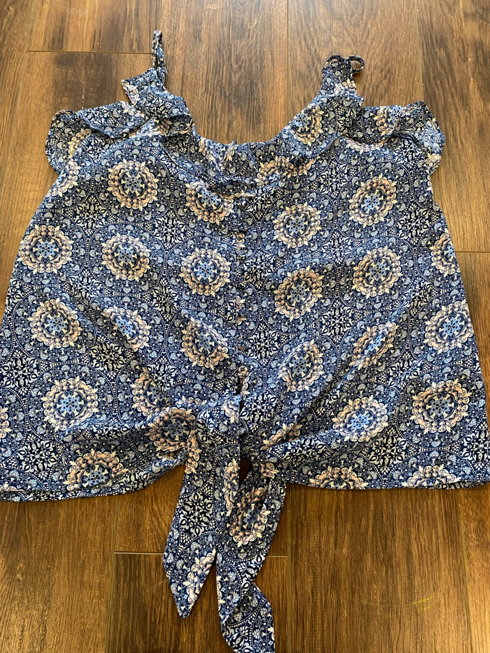 Dex ruffle tie front tank top size small blue printed